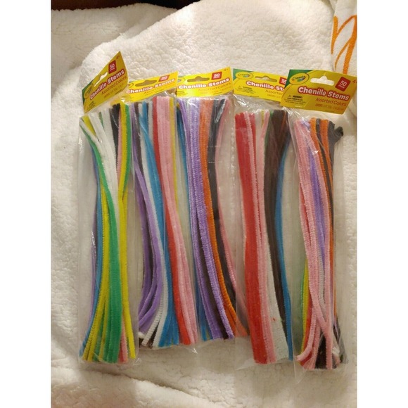 CRAYOLA CHENILLE STEMS PIPE CLEANERS 50 PC 30.5CM ASST COLORS 12"L NEW -5 packs - Picture 1 of 1